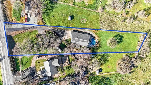 5593 Baldwin St, Valley Springs, CA 95252