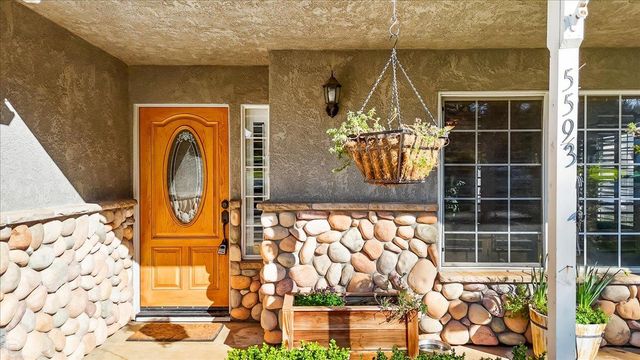 5593 Baldwin St, Valley Springs, CA 95252
