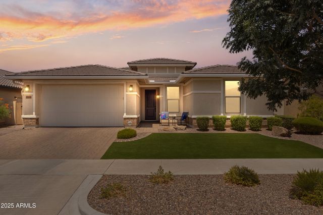 10556 E TEXAS Avenue, Mesa, AZ 85212