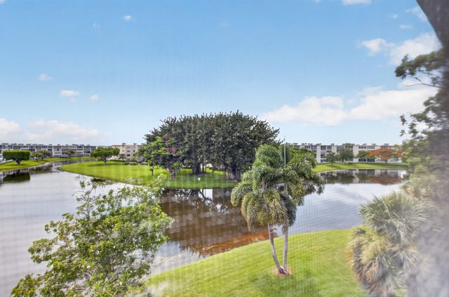 4022 Lincoln B, Boca Raton, FL 33434