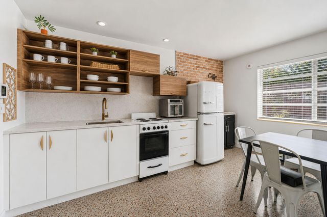 430 N K Street, Lake Worth Beach, FL 33460