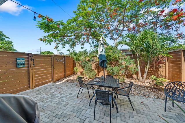 430 N K Street, Lake Worth Beach, FL 33460