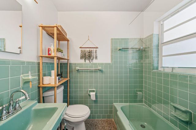430 N K Street, Lake Worth Beach, FL 33460