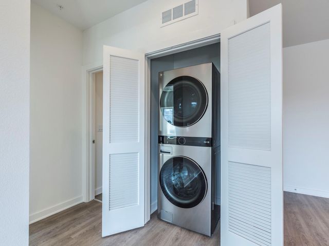 4802 S Congress Ave 310, Austin, TX 78745