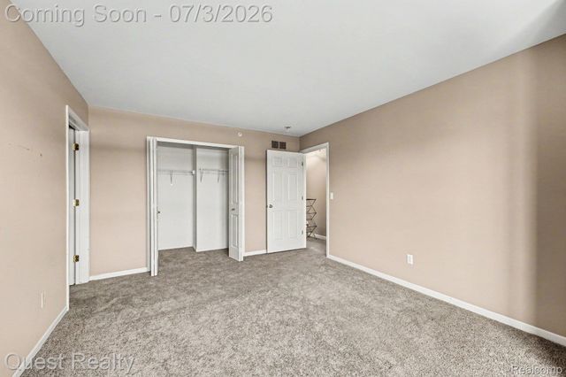 168 Amys Walk Walk, Auburn Hills, MI 48326