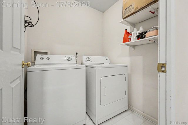 168 Amys Walk Walk, Auburn Hills, MI 48326