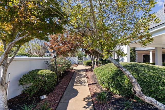 2290 Ray Thorington Road, Pike Road, AL 36064