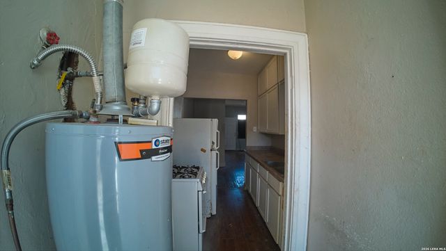 252 Natalen, San Antonio, TX 78209