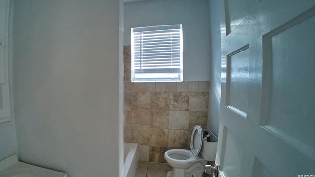 252 Natalen, San Antonio, TX 78209