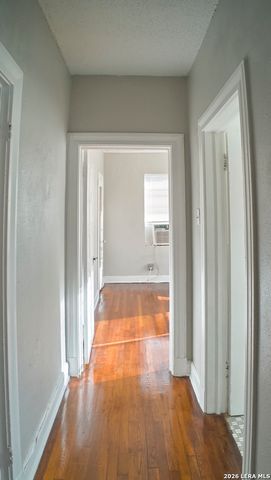 252 Natalen, San Antonio, TX 78209