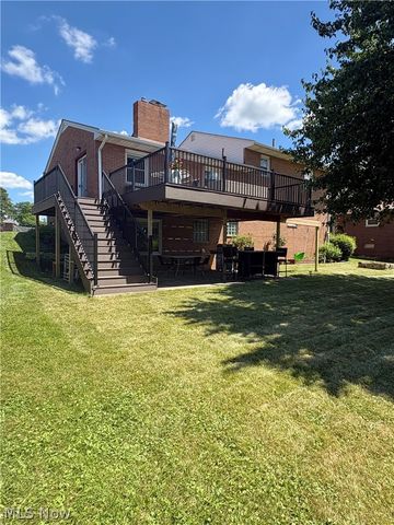 1407 W Valentine Circle NW, Canton, OH 44708