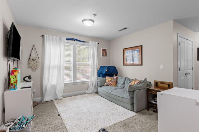 725 Legacy Lakes Way, Aberdeen, NC 28315