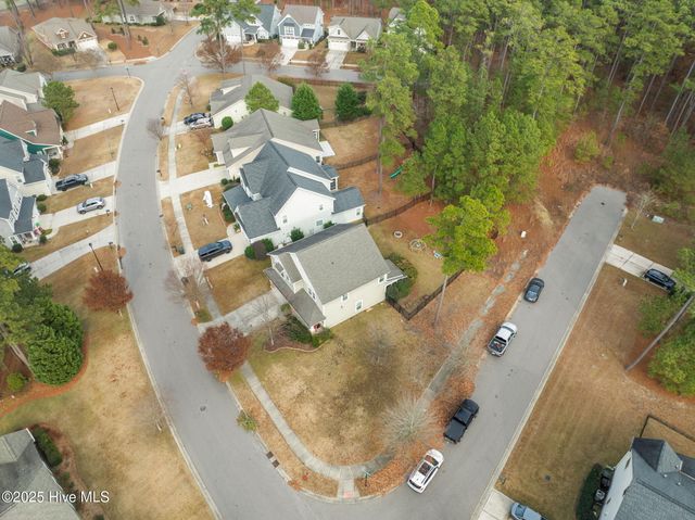 725 Legacy Lakes Way, Aberdeen, NC 28315