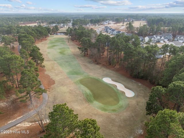 725 Legacy Lakes Way, Aberdeen, NC 28315