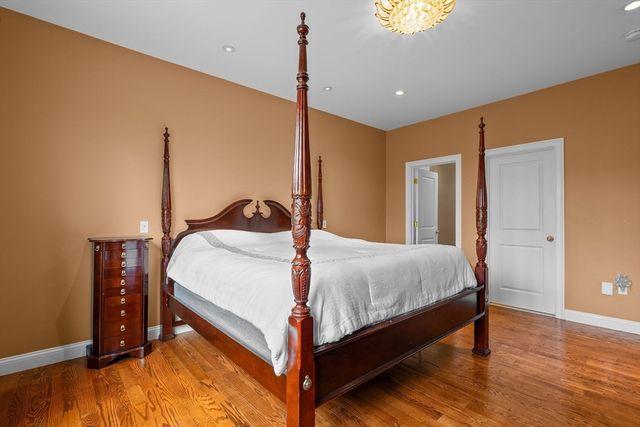127 Johnson Woods Dr 127, Reading, MA 01867