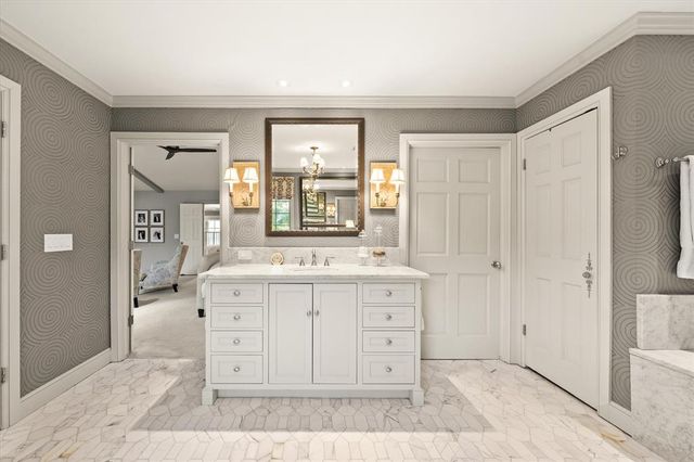 1401 Glenbrook Drive, Oklahoma City, OK 73118