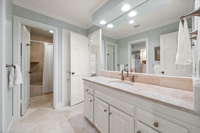 1401 Glenbrook Drive, Oklahoma City, OK 73118
