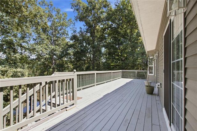 327 Kissimmee Trail, Cornelia, GA 30531