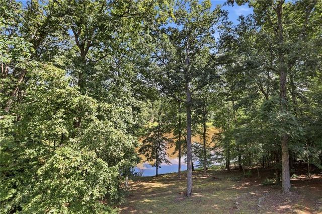 327 Kissimmee Trail, Cornelia, GA 30531
