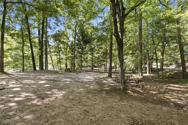 327 Kissimmee Trail, Cornelia, GA 30531