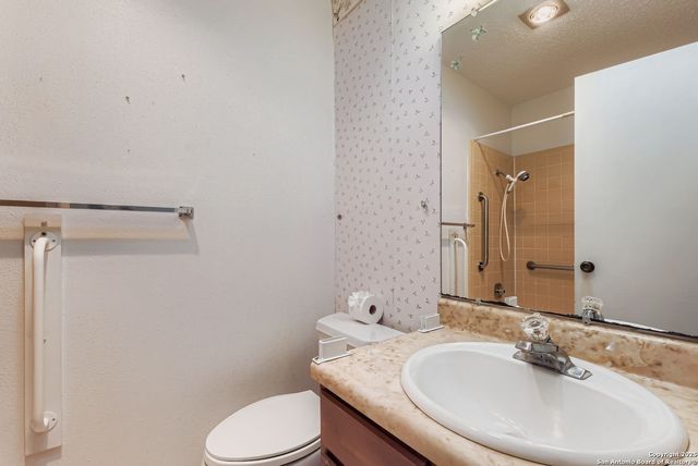 10802 Green Heights Street, San Antonio, TX 78223