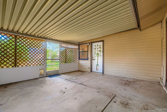 10802 Green Heights Street, San Antonio, TX 78223