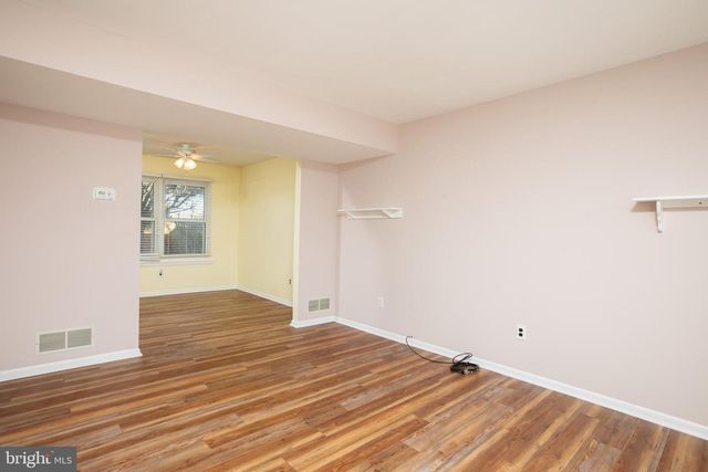 225 CEDAR DR, Quakertown, PA 18951