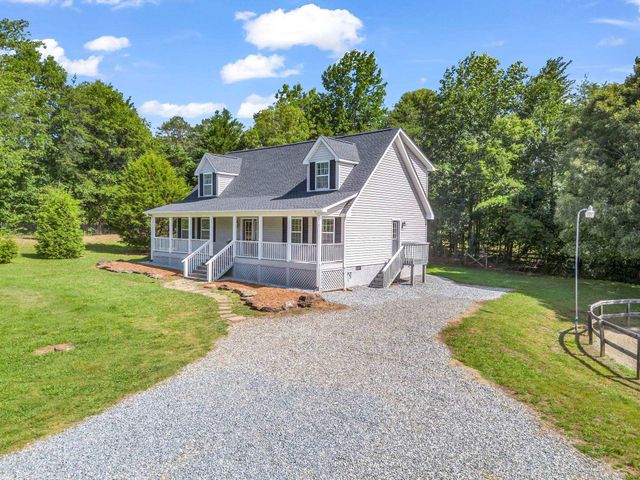 271 Collinsville Road, Columbus, NC 28722