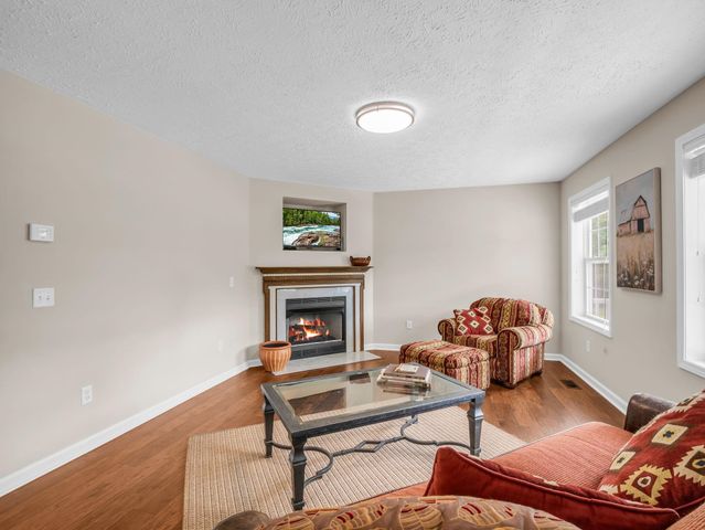 271 Collinsville Road, Columbus, NC 28722