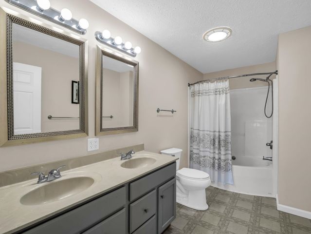 271 Collinsville Road, Columbus, NC 28722