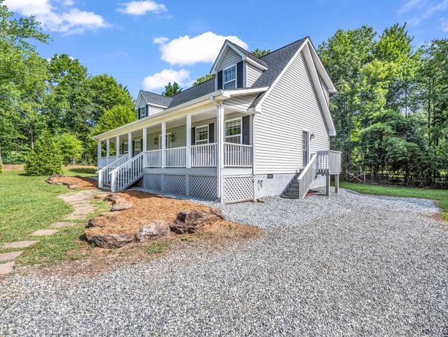 271 Collinsville Road, Columbus, NC 28722