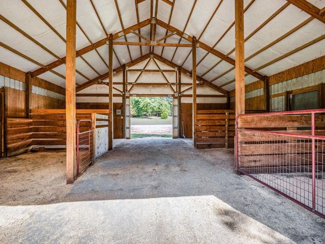 271 Collinsville Road, Columbus, NC 28722