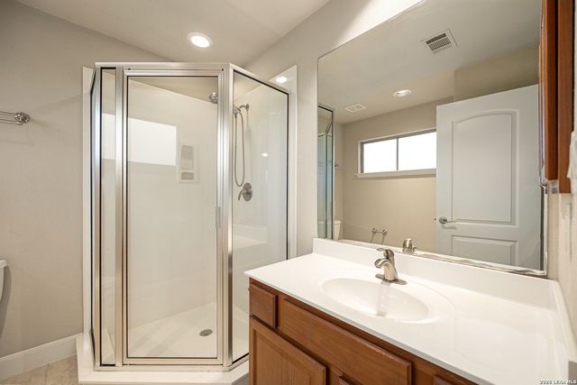 217 High Point Cir, Spring Branch, TX 78070