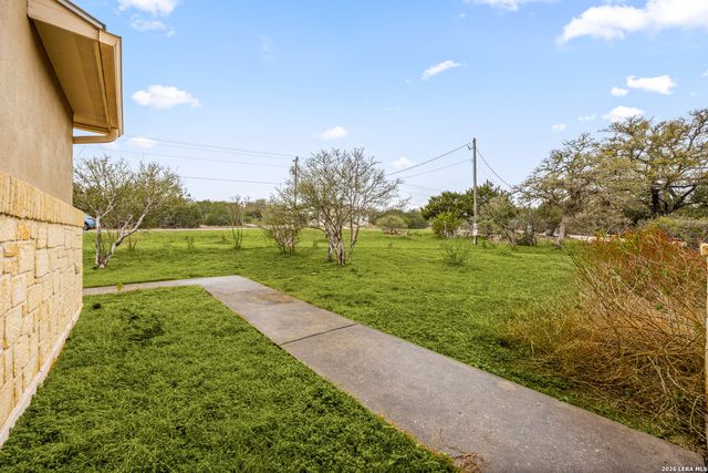 217 High Point Cir, Spring Branch, TX 78070