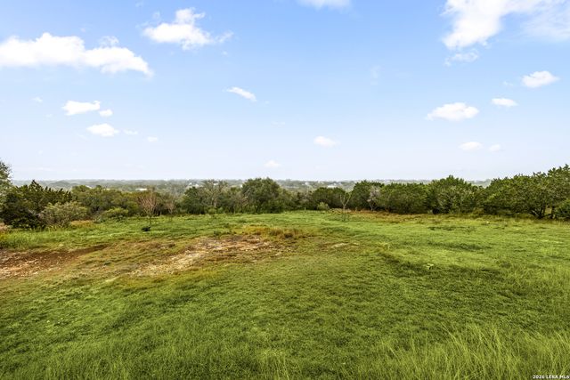 217 High Point Cir, Spring Branch, TX 78070