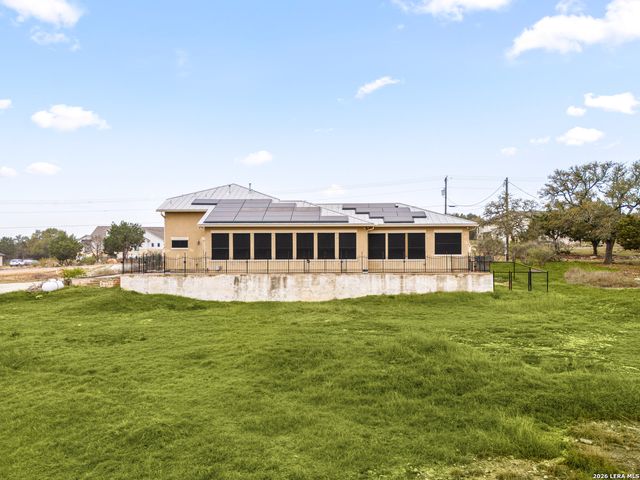 217 High Point Cir, Spring Branch, TX 78070