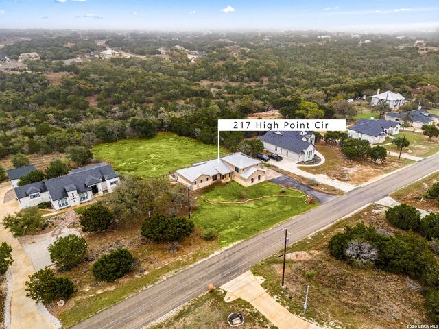 217 High Point Cir, Spring Branch, TX 78070