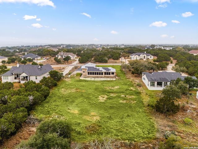 217 High Point Cir, Spring Branch, TX 78070
