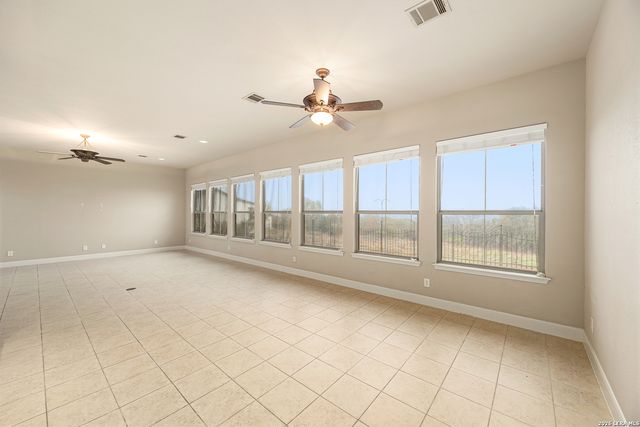 217 High Point Cir, Spring Branch, TX 78070