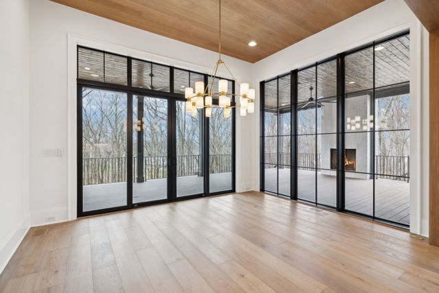 8517 Blanton Ct, College Grove, TN 37046