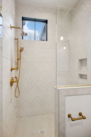 8517 Blanton Ct, College Grove, TN 37046