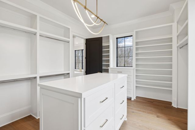 8517 Blanton Ct, College Grove, TN 37046