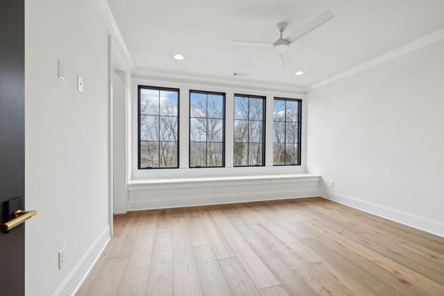 8517 Blanton Ct, College Grove, TN 37046