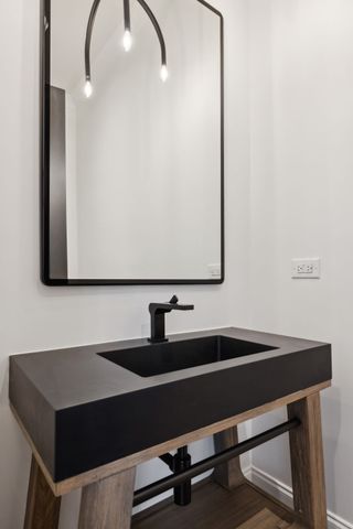 8517 Blanton Ct, College Grove, TN 37046