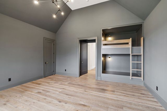 8517 Blanton Ct, College Grove, TN 37046