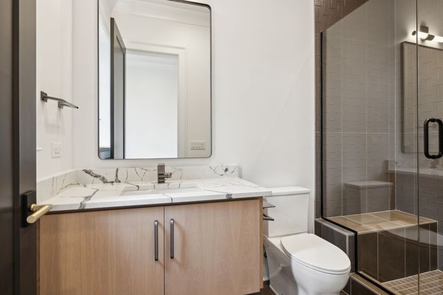 8517 Blanton Ct, College Grove, TN 37046