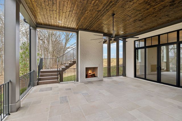 8517 Blanton Ct, College Grove, TN 37046