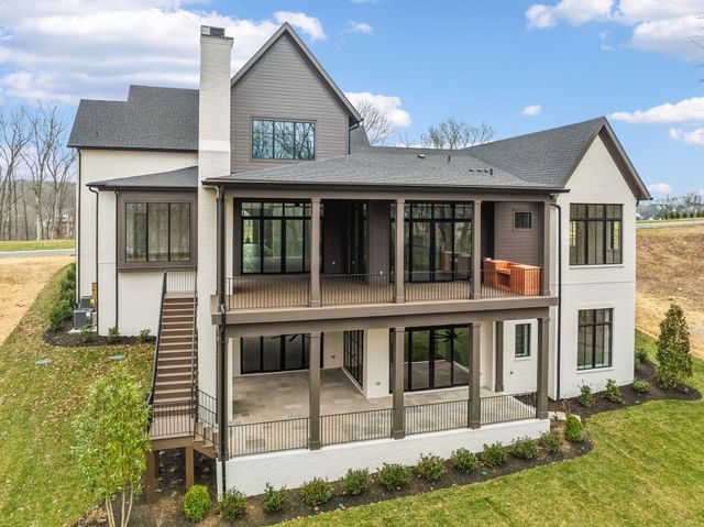 8517 Blanton Ct, College Grove, TN 37046