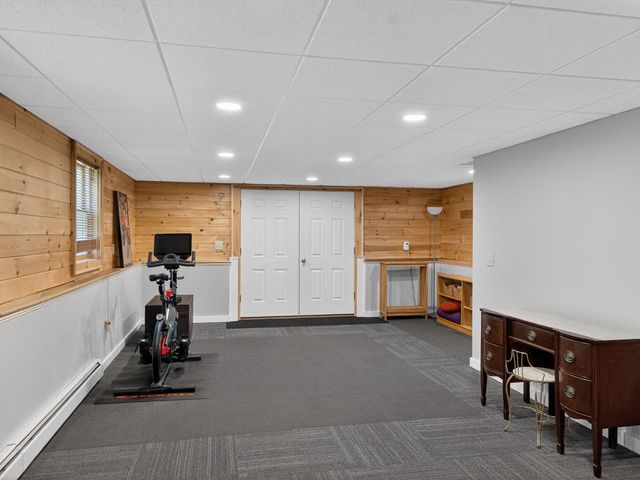 782 Falls Road, Shelburne, VT 05482