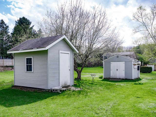 782 Falls Road, Shelburne, VT 05482